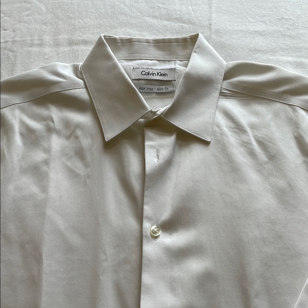 Calvin Klein White Dress Shirt Elegant Cotton Blend